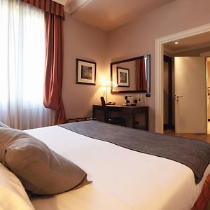 Superior Dreibettzimmer
